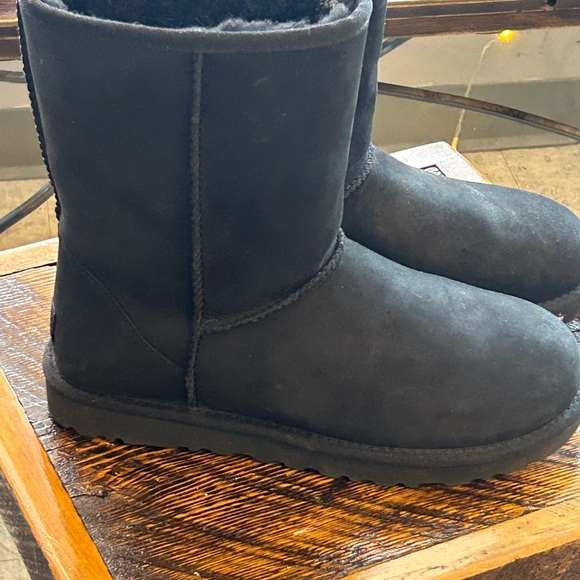 UGG Black Leather Boots - Picture 7 of 8